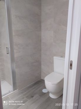 baño recién reformado